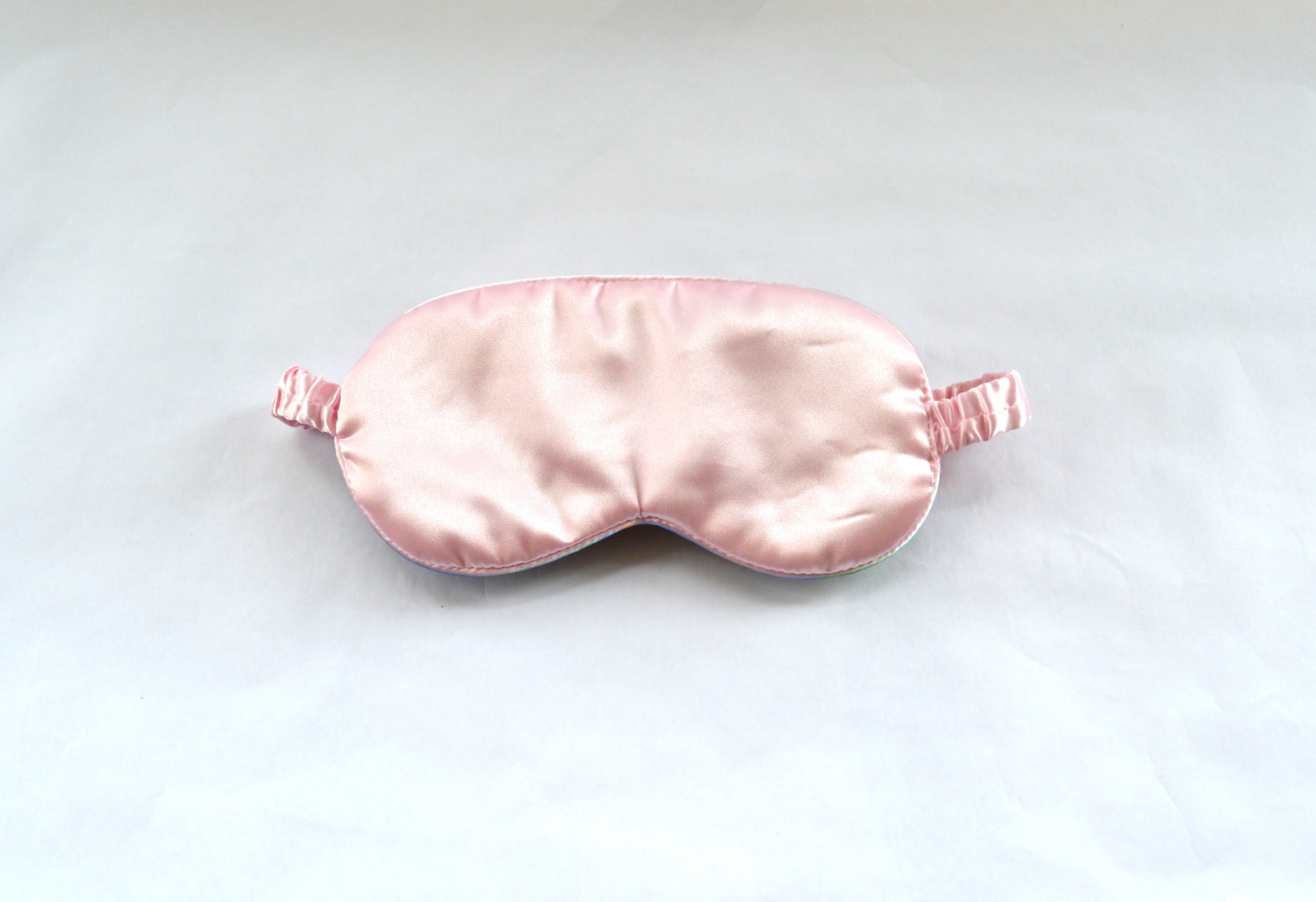 Patterned satin eyemask